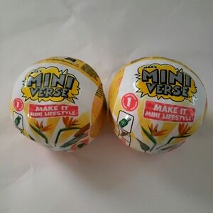 MGAs Mini Verse Make It Mini Lifestyle Lot of 2 Home Series 1 Toy